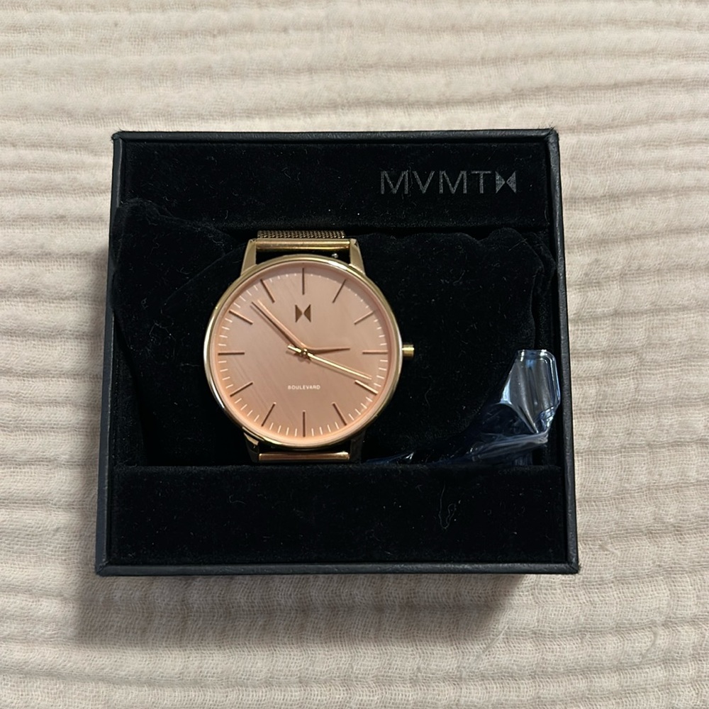 MVMT Rose gold watch